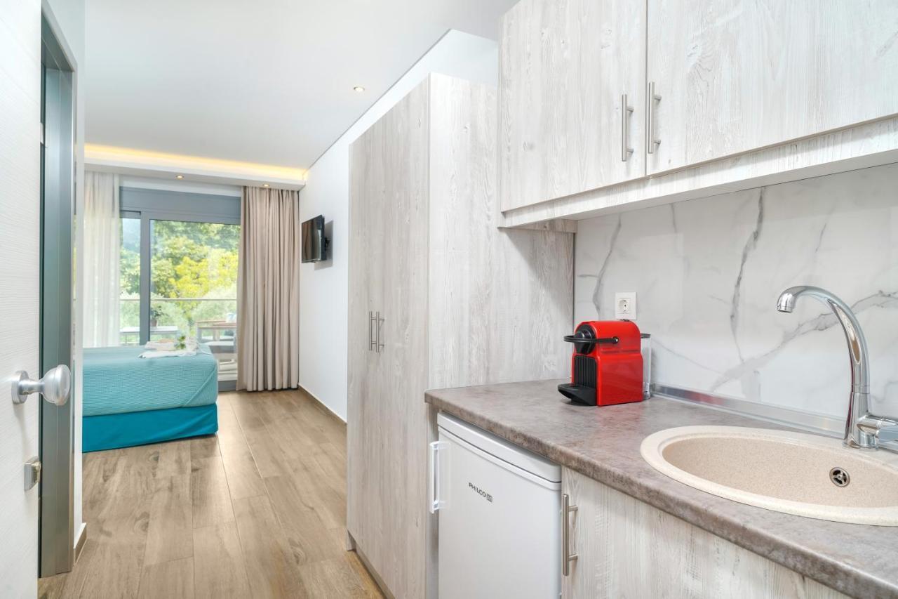 لايميناس Maria Elena Suites المظهر الخارجي الصورة